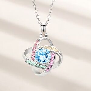 Elegant Silver Necklace with Blue Gemstone